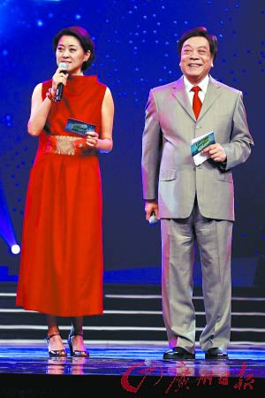 趙忠祥、倪萍(資料圖)