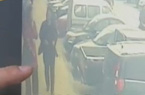 碰瓷新招假轧脚真要钱