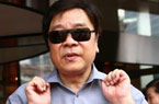 赵忠祥吃饭遭围观愤而离去