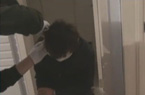 人质被塞壁橱两天两夜