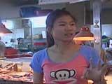 听障女孩卖菜筹学费