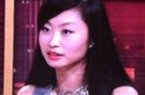 敬一丹爱女妩媚近照