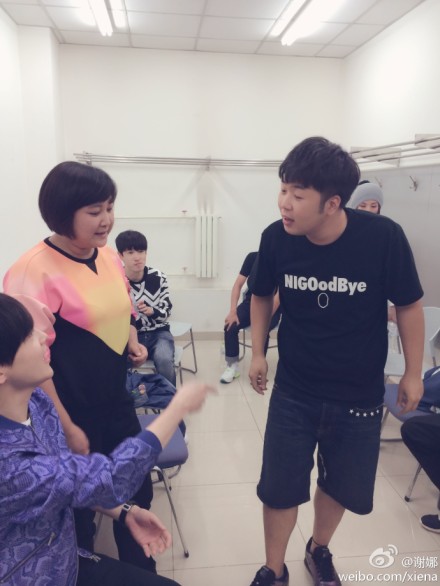 л��ɹ��װ����"����" ���ּ��������Ž��ݳ��᡾6��