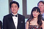 安倍晋三亮相东京电影节
