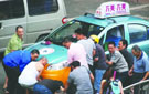 的哥抢救八旬倒地老人