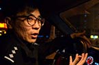 原来深夜街上有警察