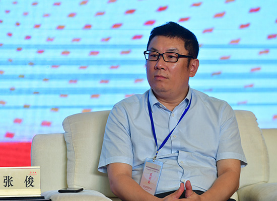 澎湃新聞總編助理、第六聲總編輯 張俊。攝影/人民網 於凱
